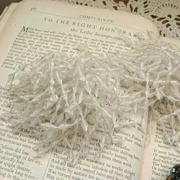 Pair of vintage 1950s sparkle clip on  earrings - Picture 6 of 8